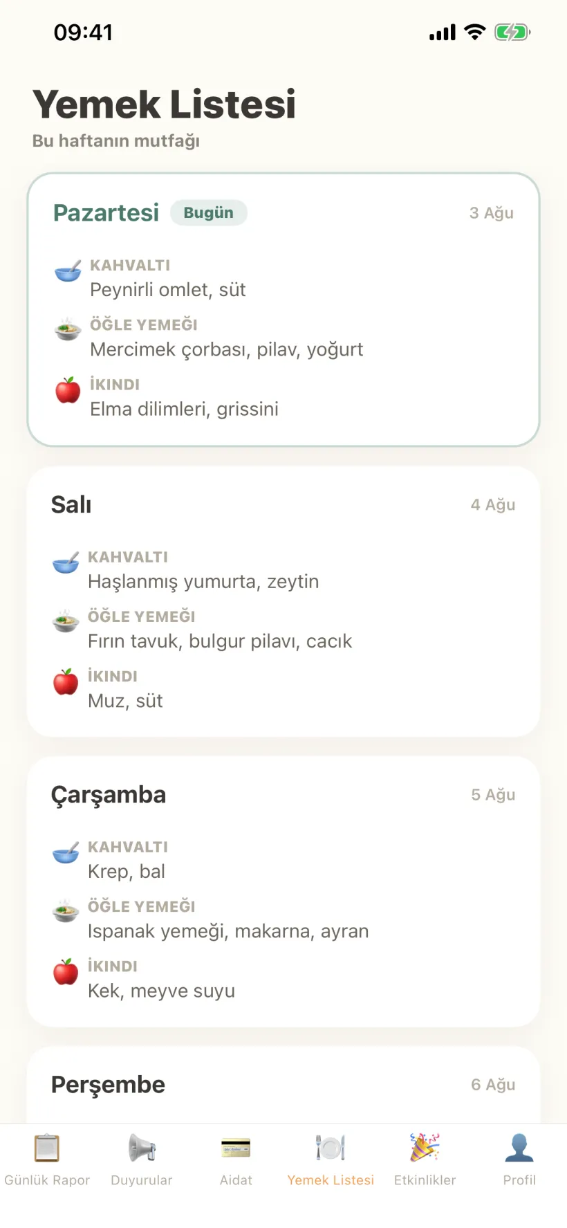 Minik Bulut uygulamasının yemek listesi ekranı: günlere göre kahvaltı, öğle ve ikindi